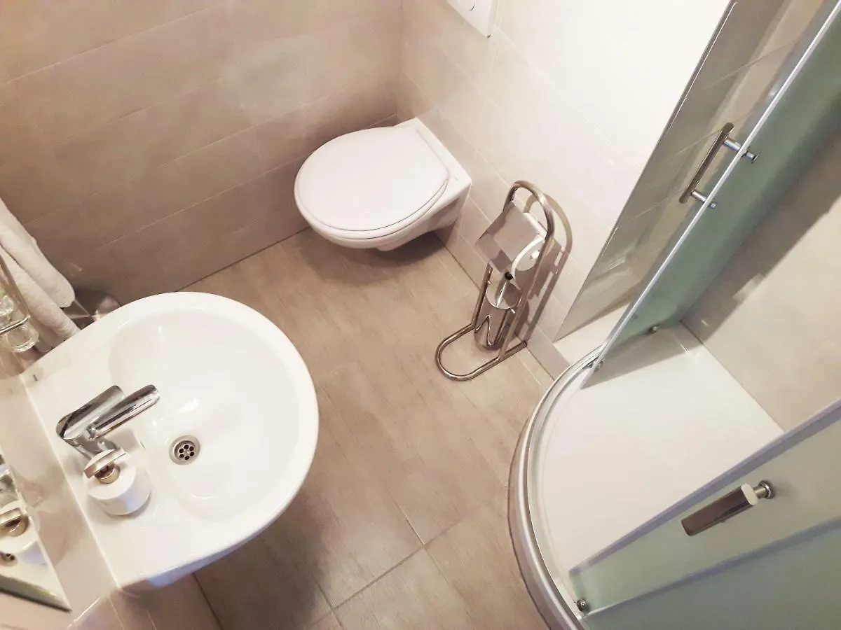 Guest house Tajc Rooms Split